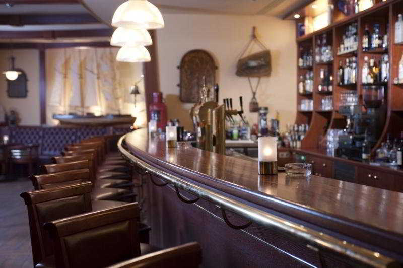 Hotel Zur Post - Ein Rovell Hotel Heringsdorf  Bagian luar foto