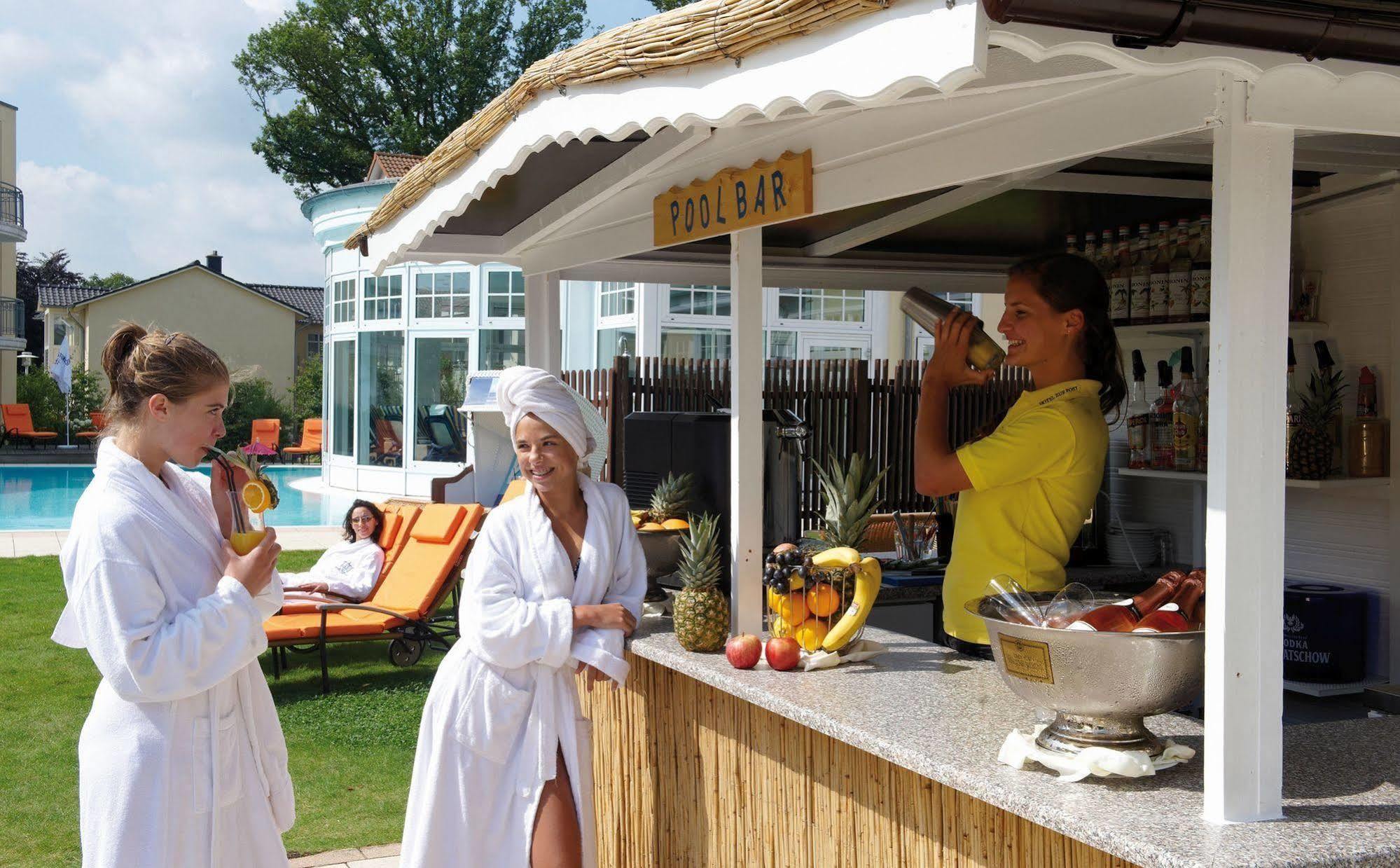 Hotel Zur Post - Ein Rovell Hotel Heringsdorf  Bagian luar foto